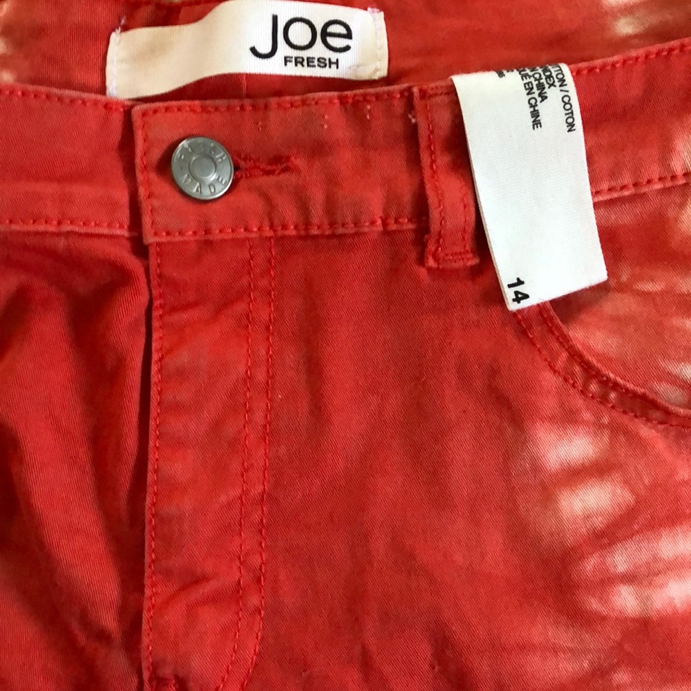 Shorts - Picture 3 of 3